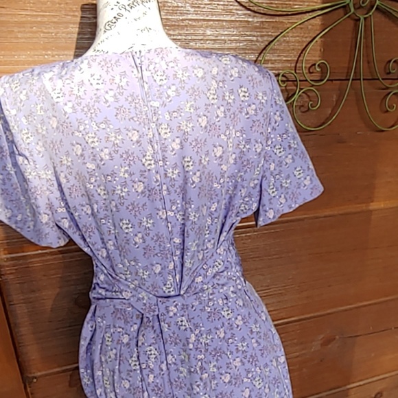 Kathy Lee Collection dress. - Picture 4 of 6